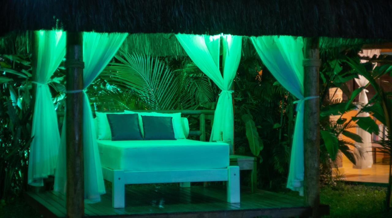 Canoa Caicara Inn Ilhabela